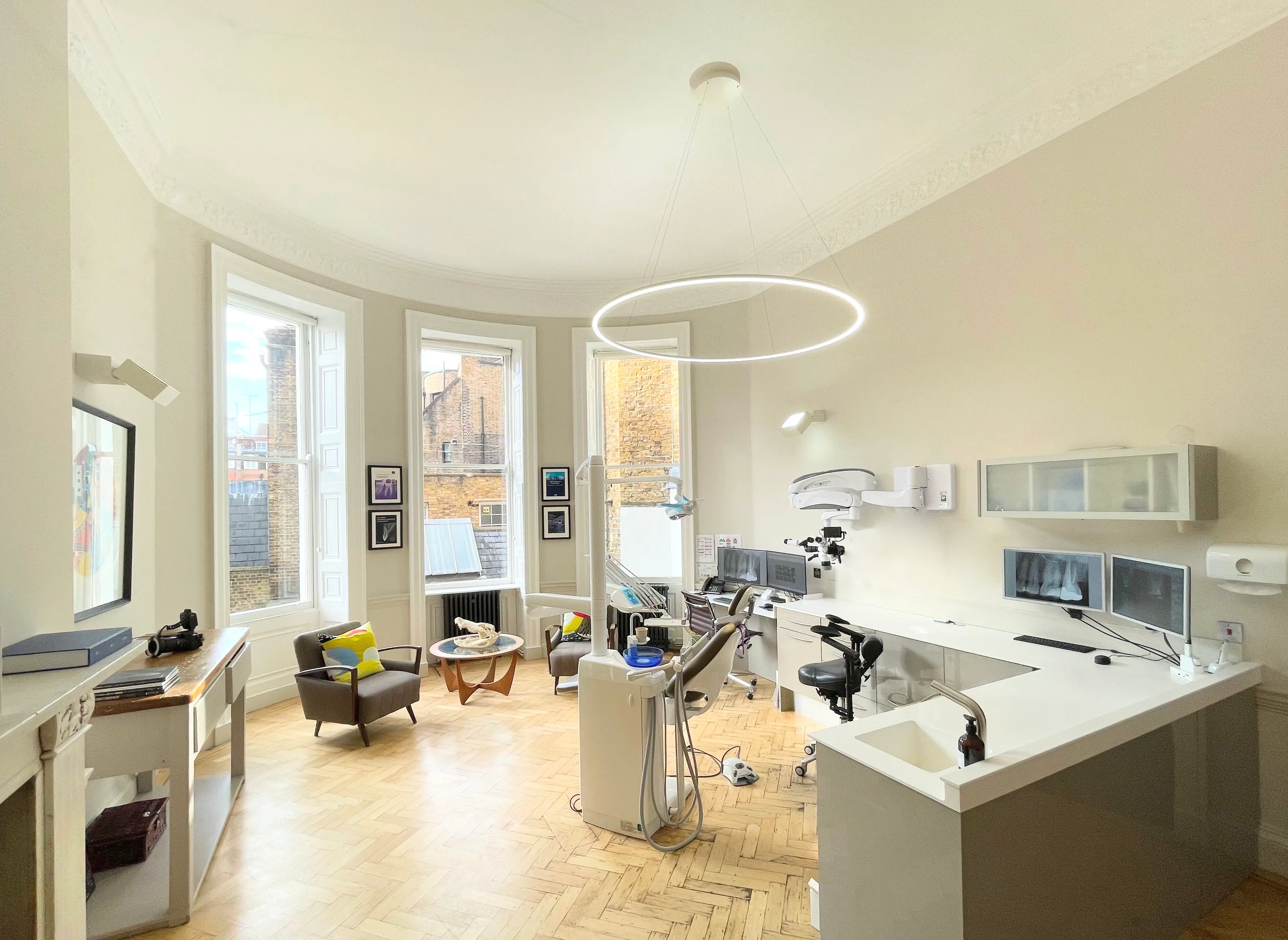 A treatment room used for specialist endodontic diagnosis and microscope-assisted treatment